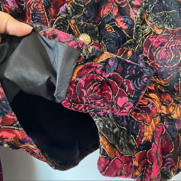 Vintage Floral Jacket - Picture 8 of 14